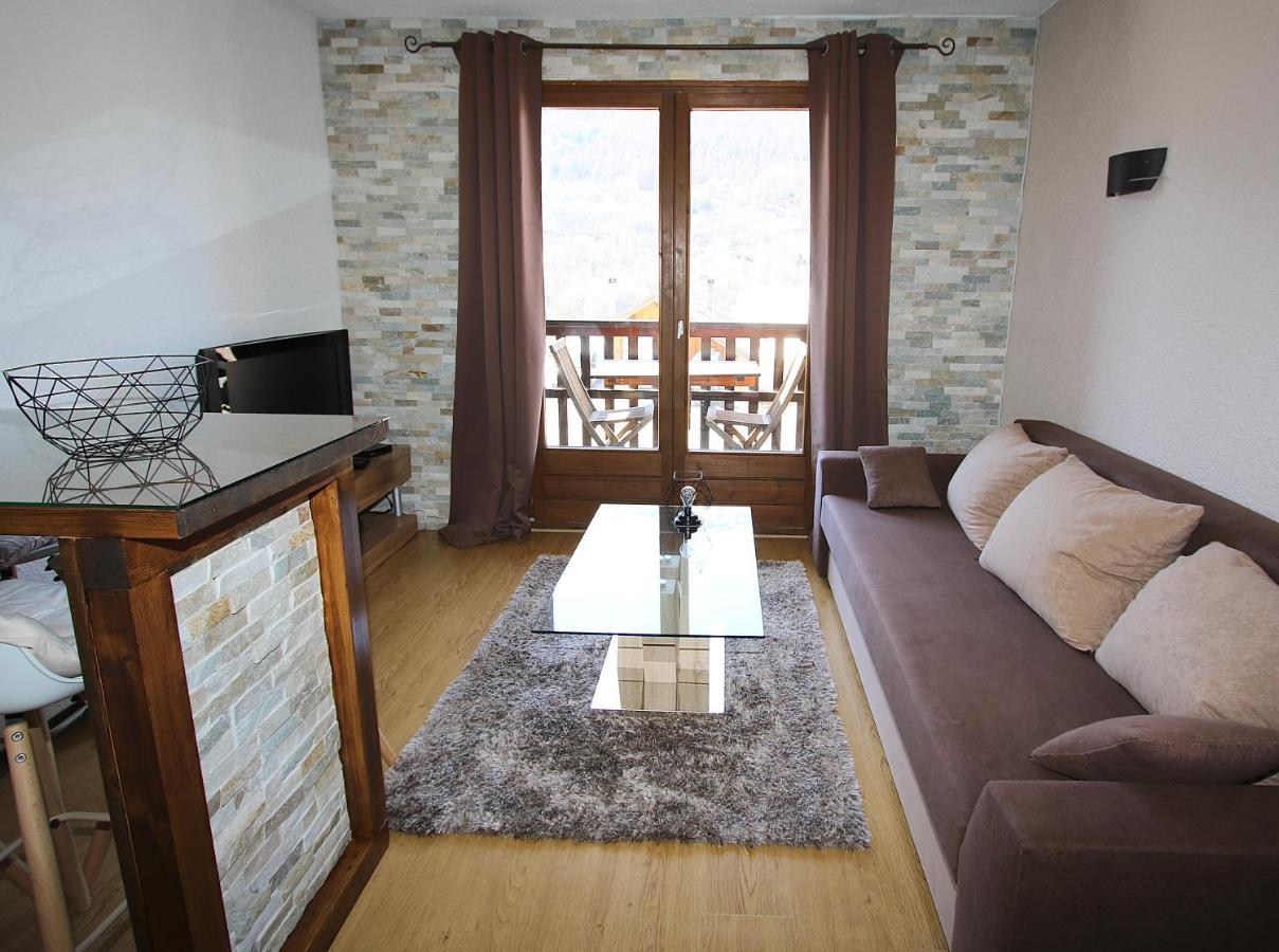 La Ruinee Appartement Chaleureux A Proximite Des Pistes Et Commodites بريانسن المظهر الخارجي الصورة